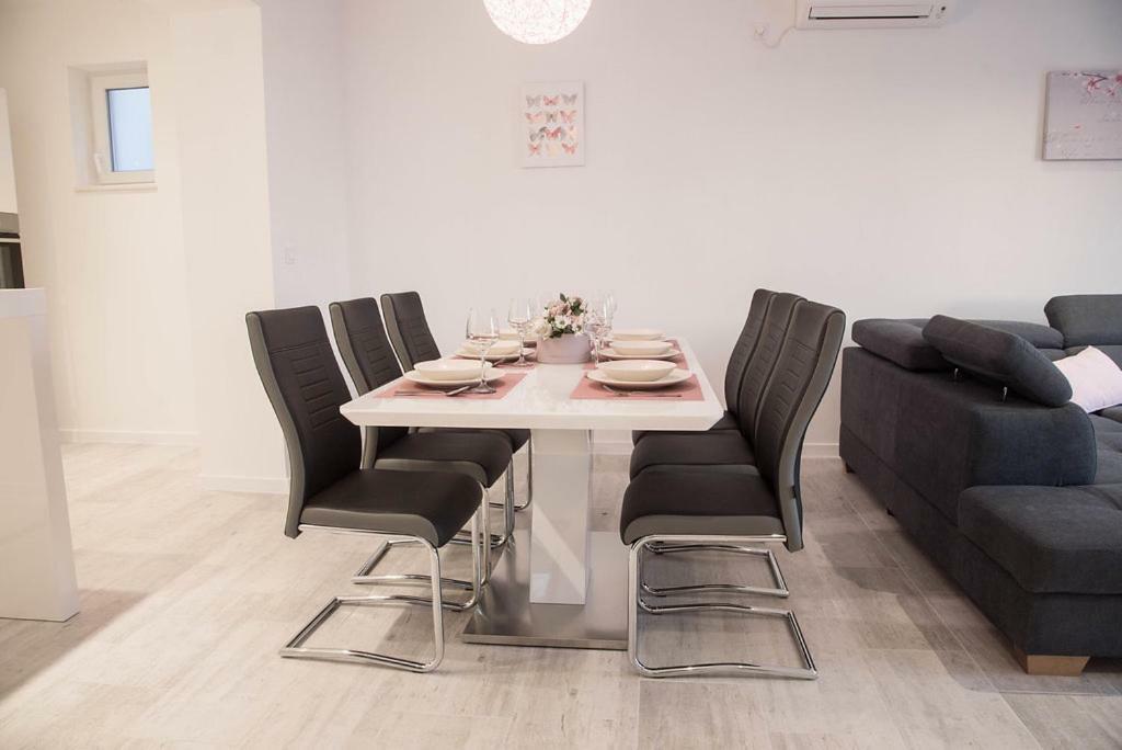 Apartment Eli - Sea View Mlini Ngoại thất bức ảnh