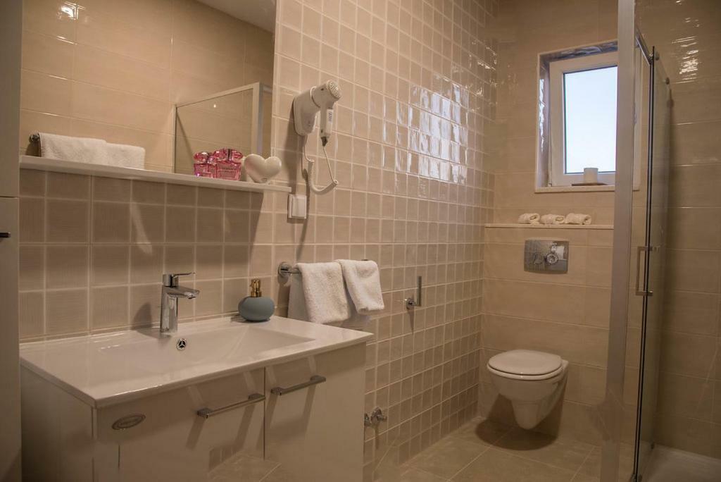 Apartment Eli - Sea View Mlini Ngoại thất bức ảnh